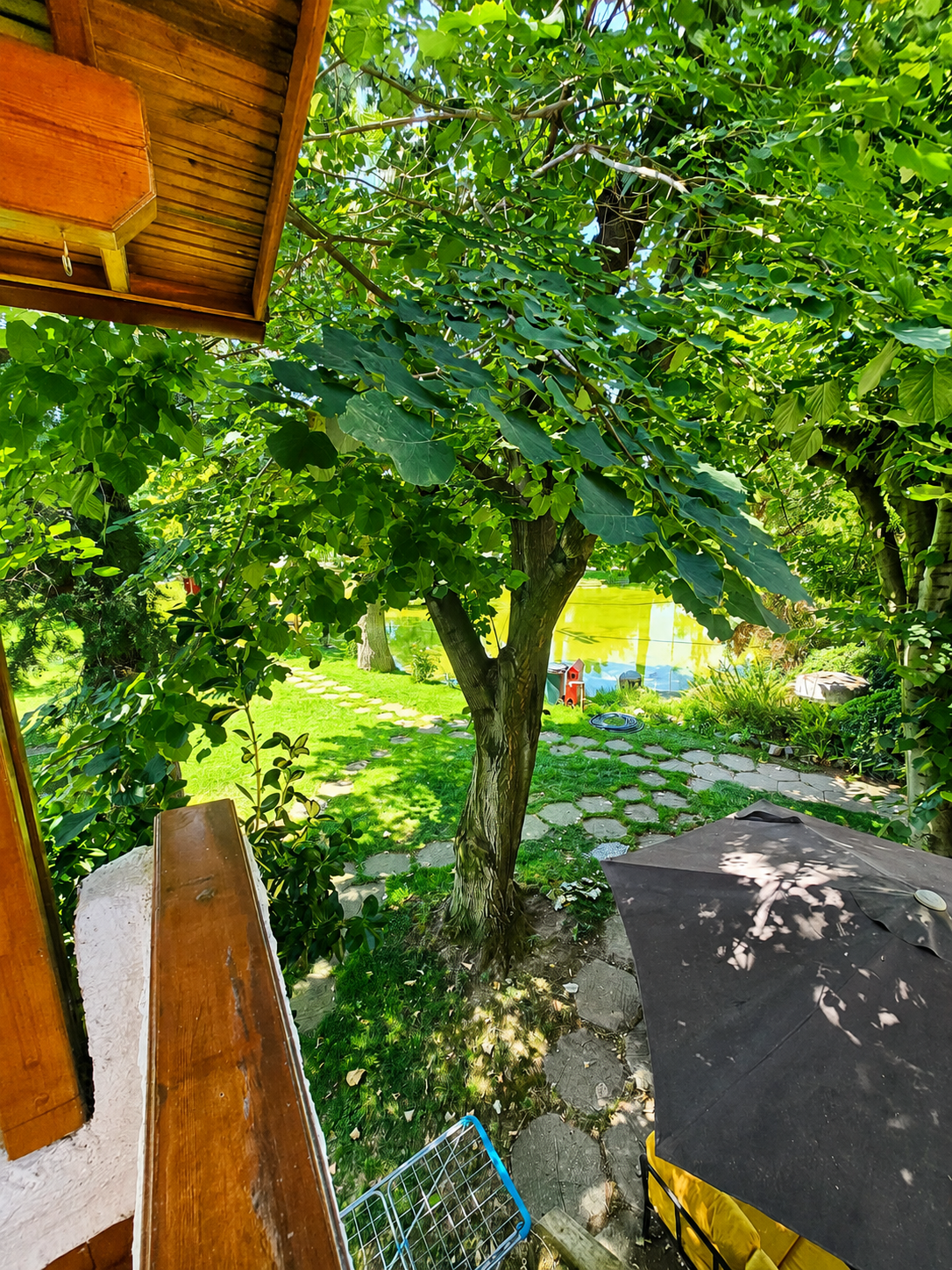 İznik Darka Tatil Köyünde 2+1 Gölet Manzaralı Satılık Dubleks
