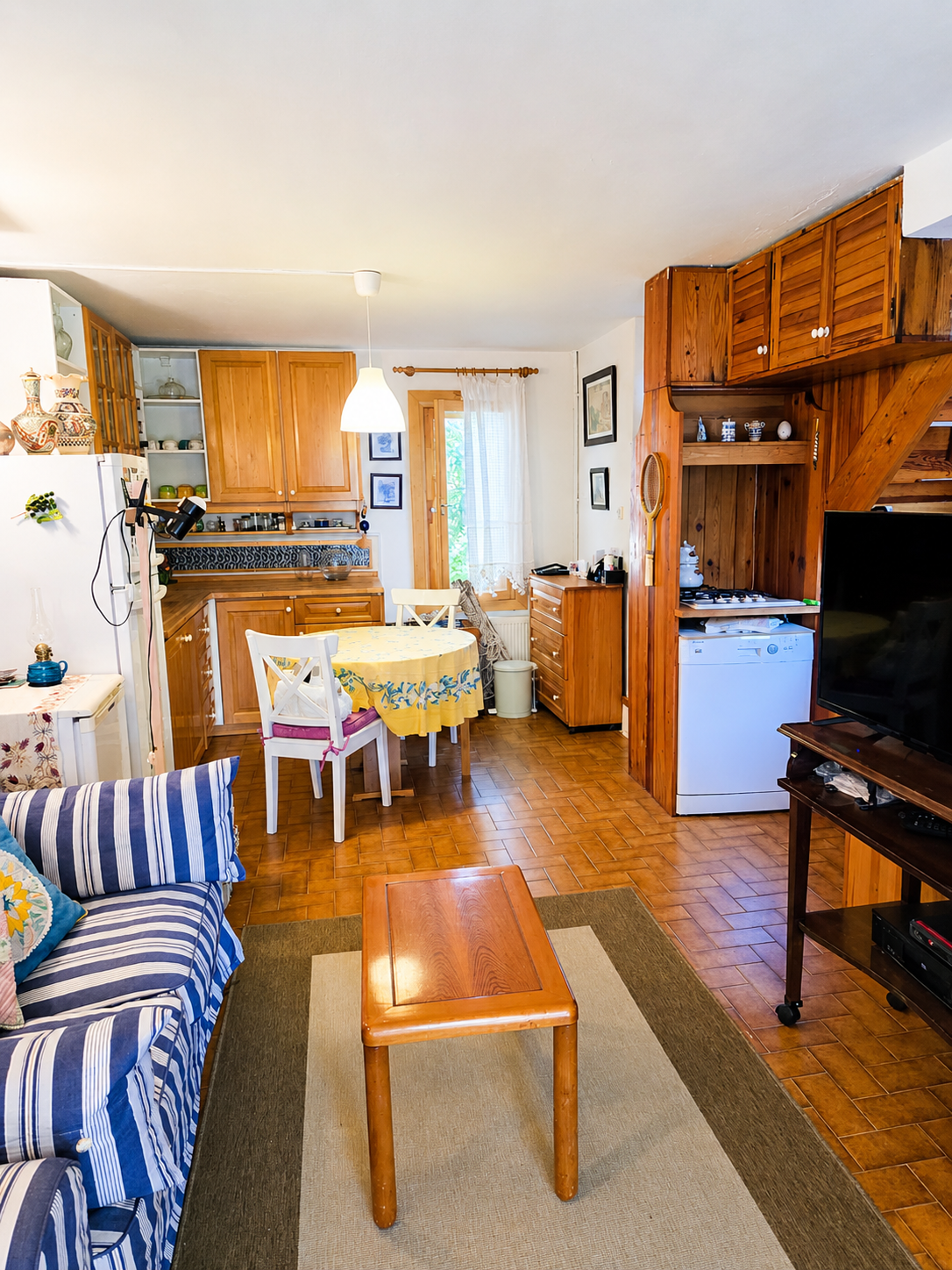 İznik Darka Tatil Köyünde 2+1 Gölet Manzaralı Satılık Dubleks