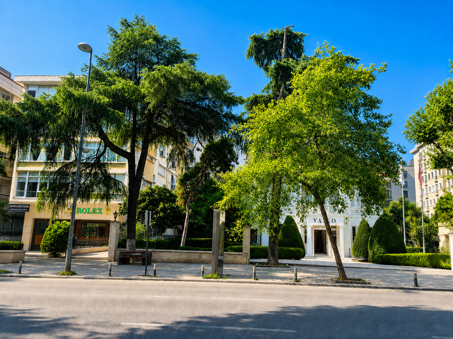 Suadiye Bağdat Caddesi Üzerinde Prestijli Binada 3+1 Satılık
