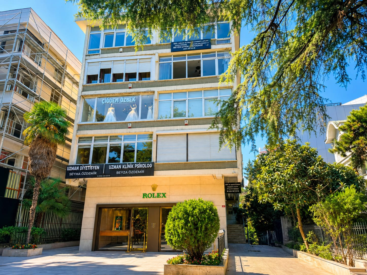 Suadiye Bağdat Caddesi Üzerinde Prestijli Binada 3+1 Satılık