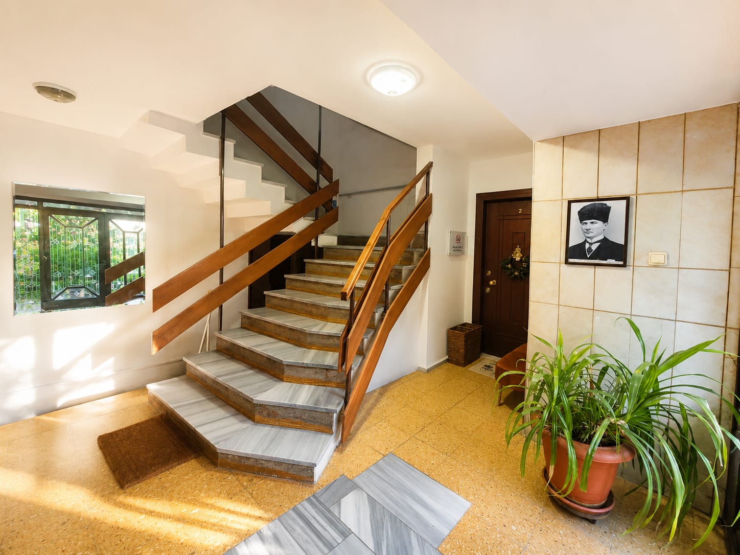 Suadiye Bağdat Caddesi Üzerinde Prestijli Binada 3+1 Satılık
