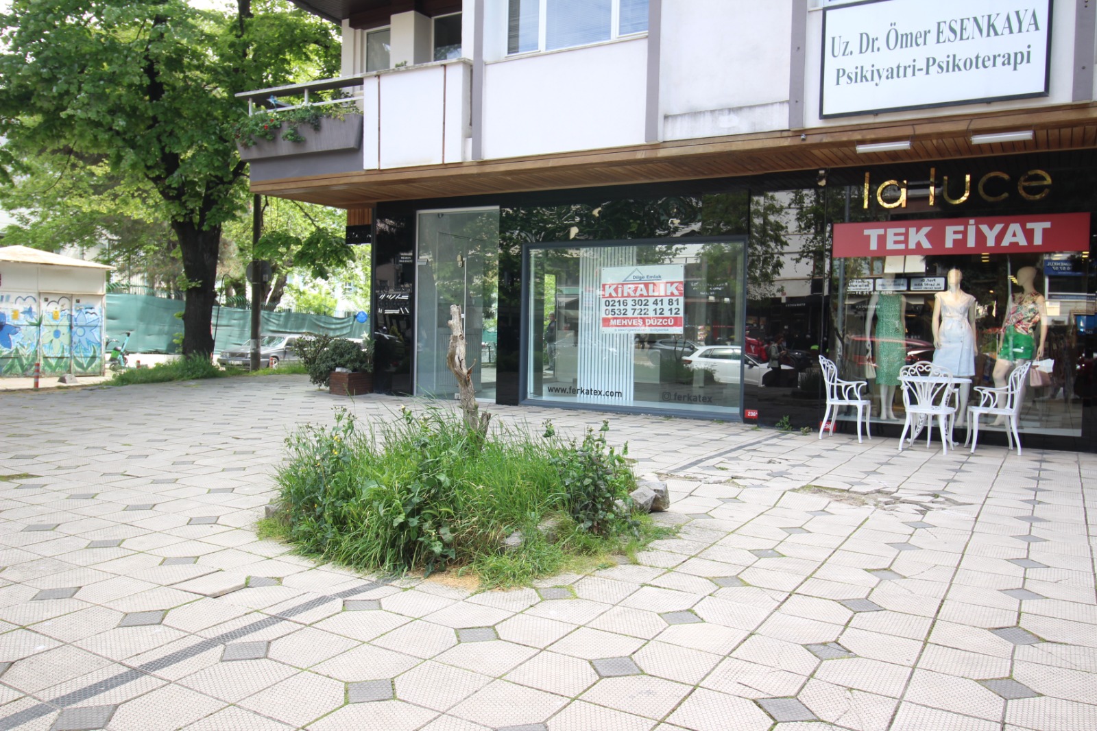 Göztepe Bağdat Cad. Üzerinde 80 M2 Çift Cepheli Kiralık Dükkan