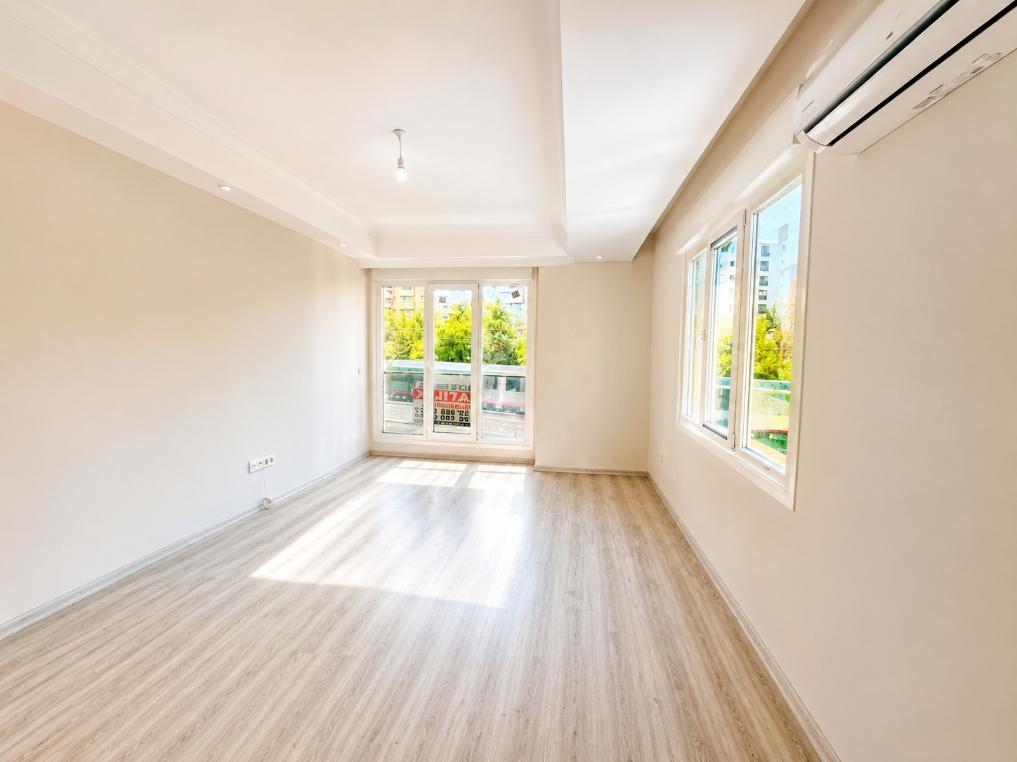 Erenköyde Marmaraya Yakın 1 Yıllık Binada Kiralık 2+1