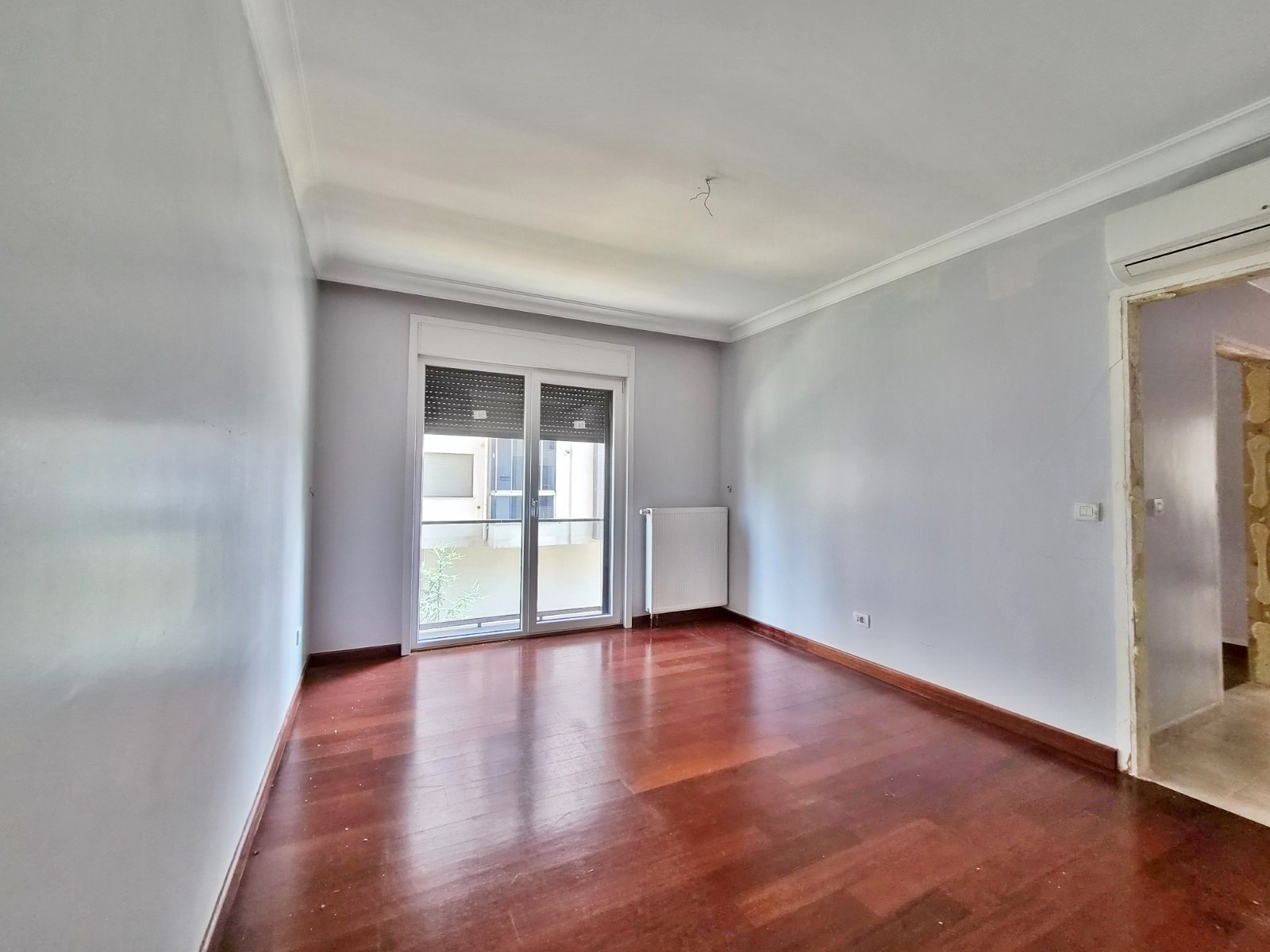 Selamiçeşmede Bağdat Caddesine 4.Binada 110 m2 Net 3+1 Daire