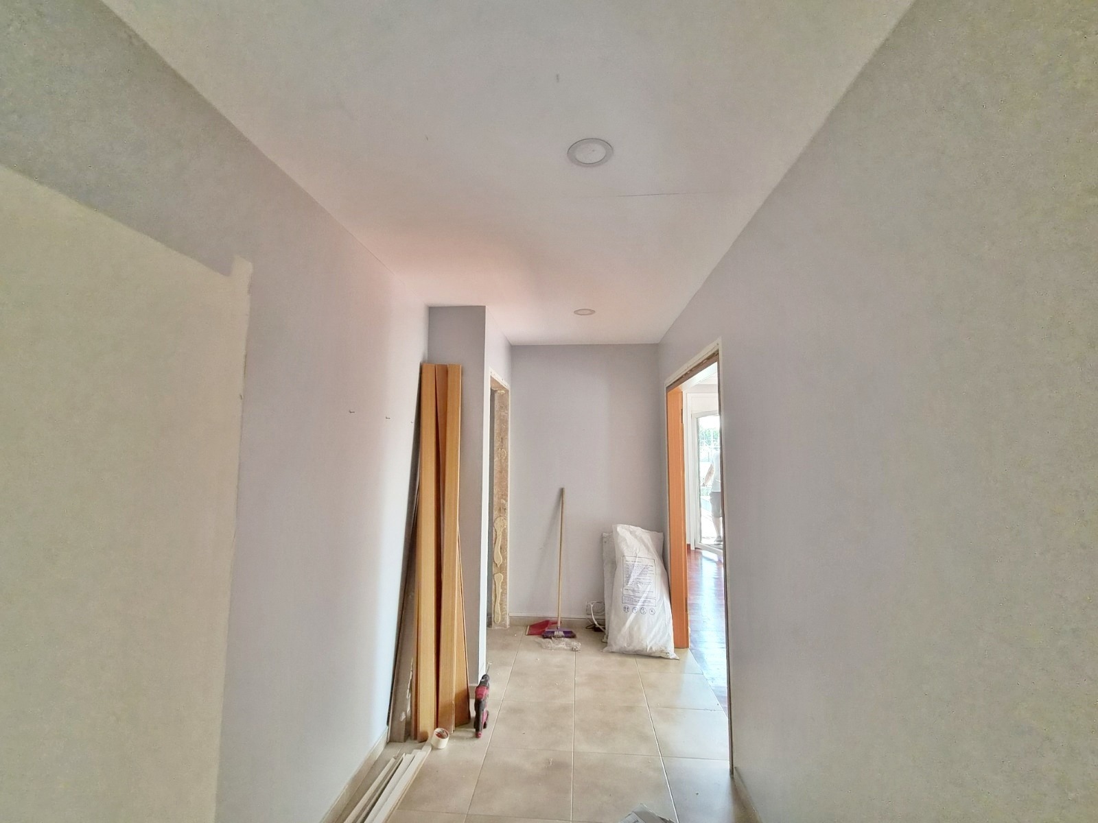 Selamiçeşmede Bağdat Caddesine 4.Binada 110 m2 Net 3+1 Daire