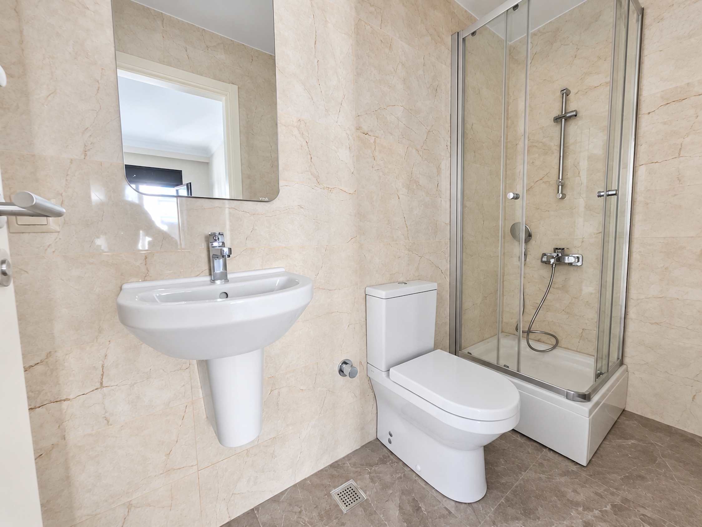 Göztepe 60. Yıl Parkı Karşısı Ferah 110 m2 Net 3+1 Satılık Daire