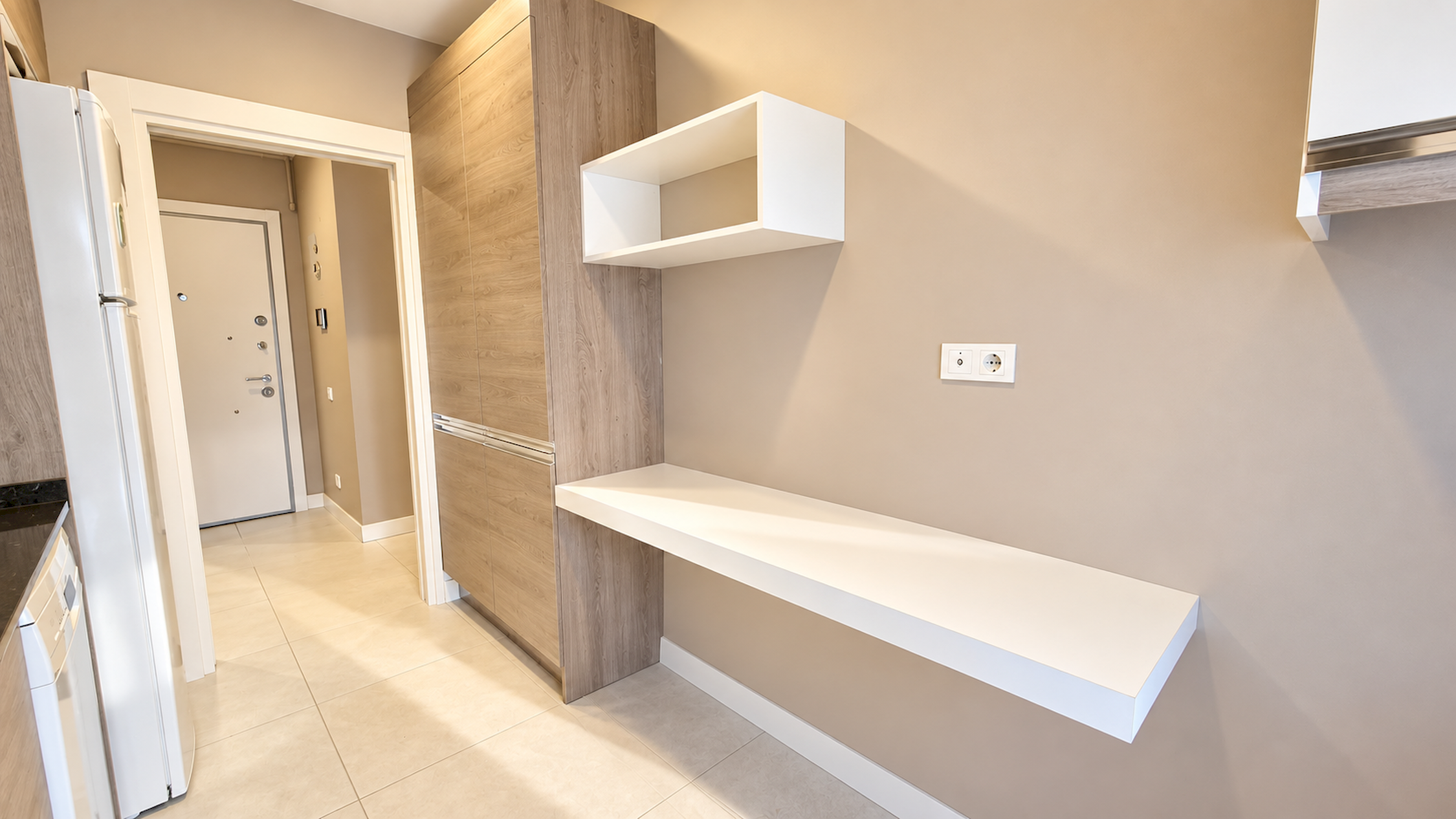 Feneryolu Bağdat Cad. 4.Bina 2+1 8 Yıllık Kiralık Daire