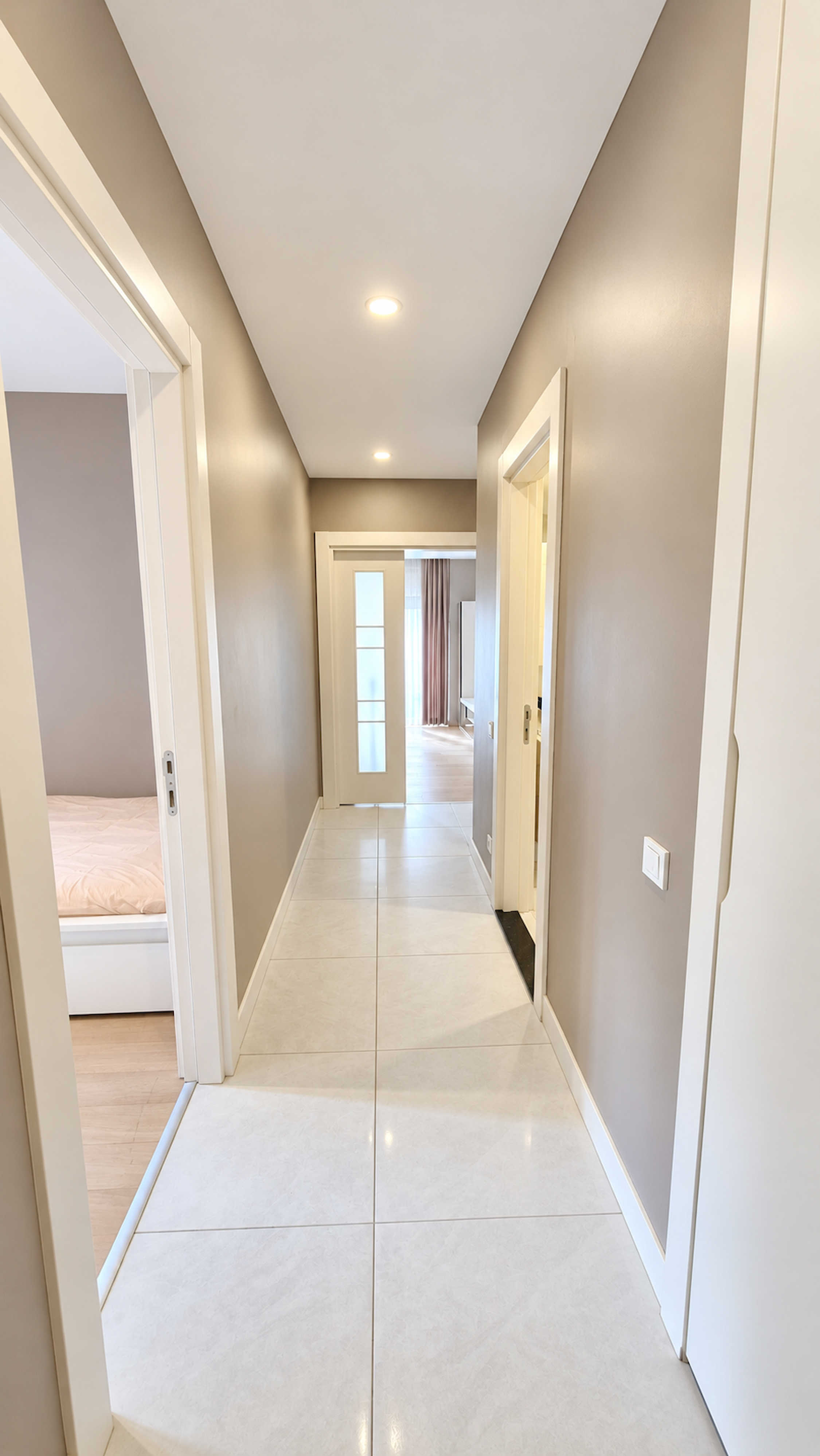 Feneryolu Bağdat Cad. 4.Bina 2+1 8 Yıllık Kiralık Daire