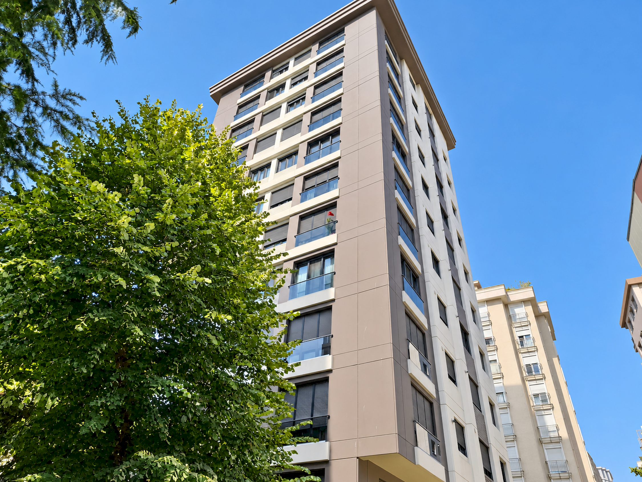 Göztepe 60. Yıl Parkı Karşısı Ferah 110 m2 Net 3+1 Satılık Daire