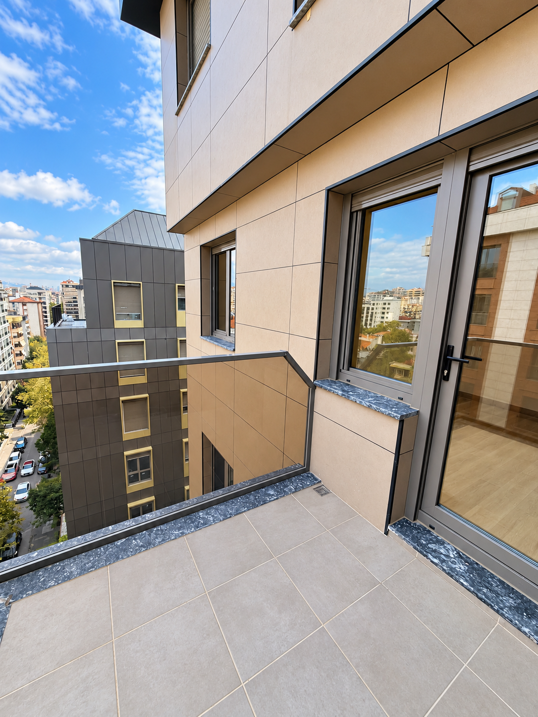 Suadiye Sahil 3+1 Balkonlu Sıfır Satılık Daire