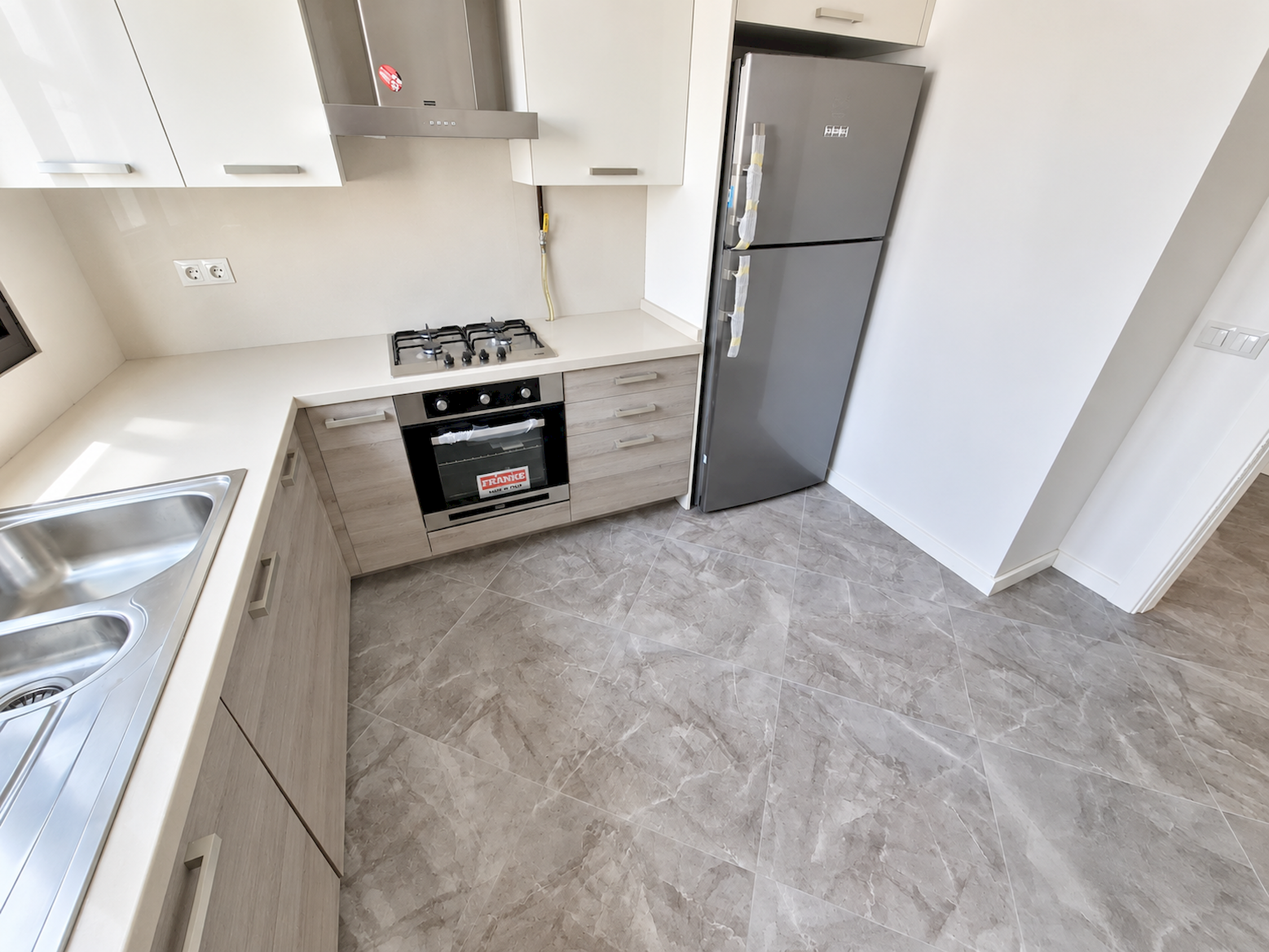 Göztepe 60. Yıl Parkı Karşısı Ferah 110 m2 Net 3+1 Satılık Daire