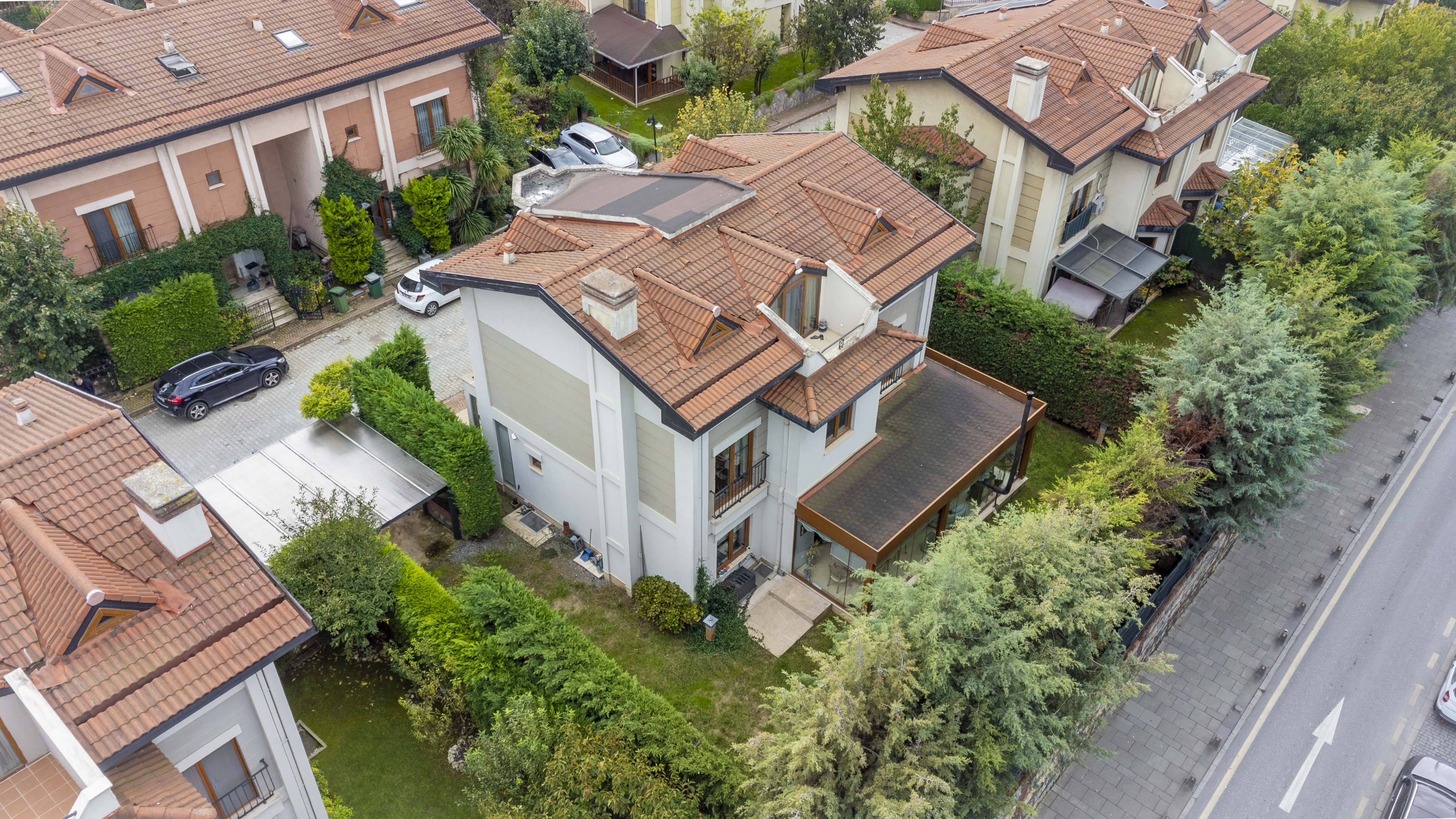 İdealist Kent 1.Etap Yenilenmiş Müstakil Villa – TEK YETKİLİ