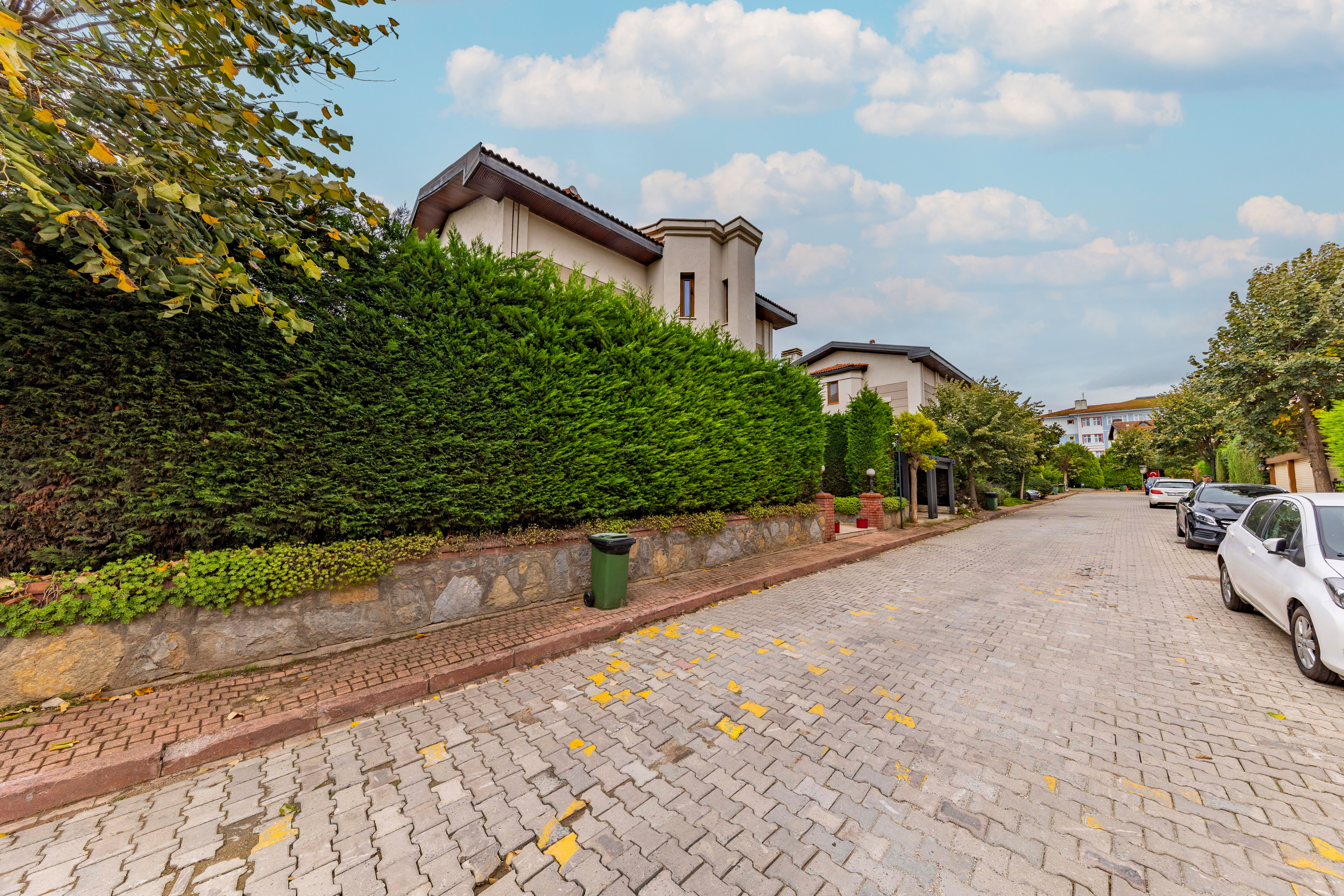 İdealist Kent 1.Etap Yenilenmiş Müstakil Villa – TEK YETKİLİ
