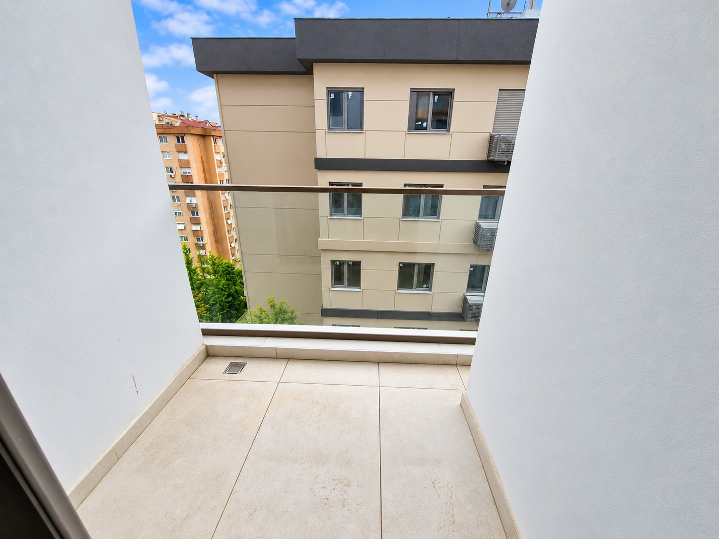 FENERYOLU ÖZGÜRLÜK PARKI’NA KOMŞU SIFIR 145 M² 3+1 ÇİFT BALKONLU SATILIK