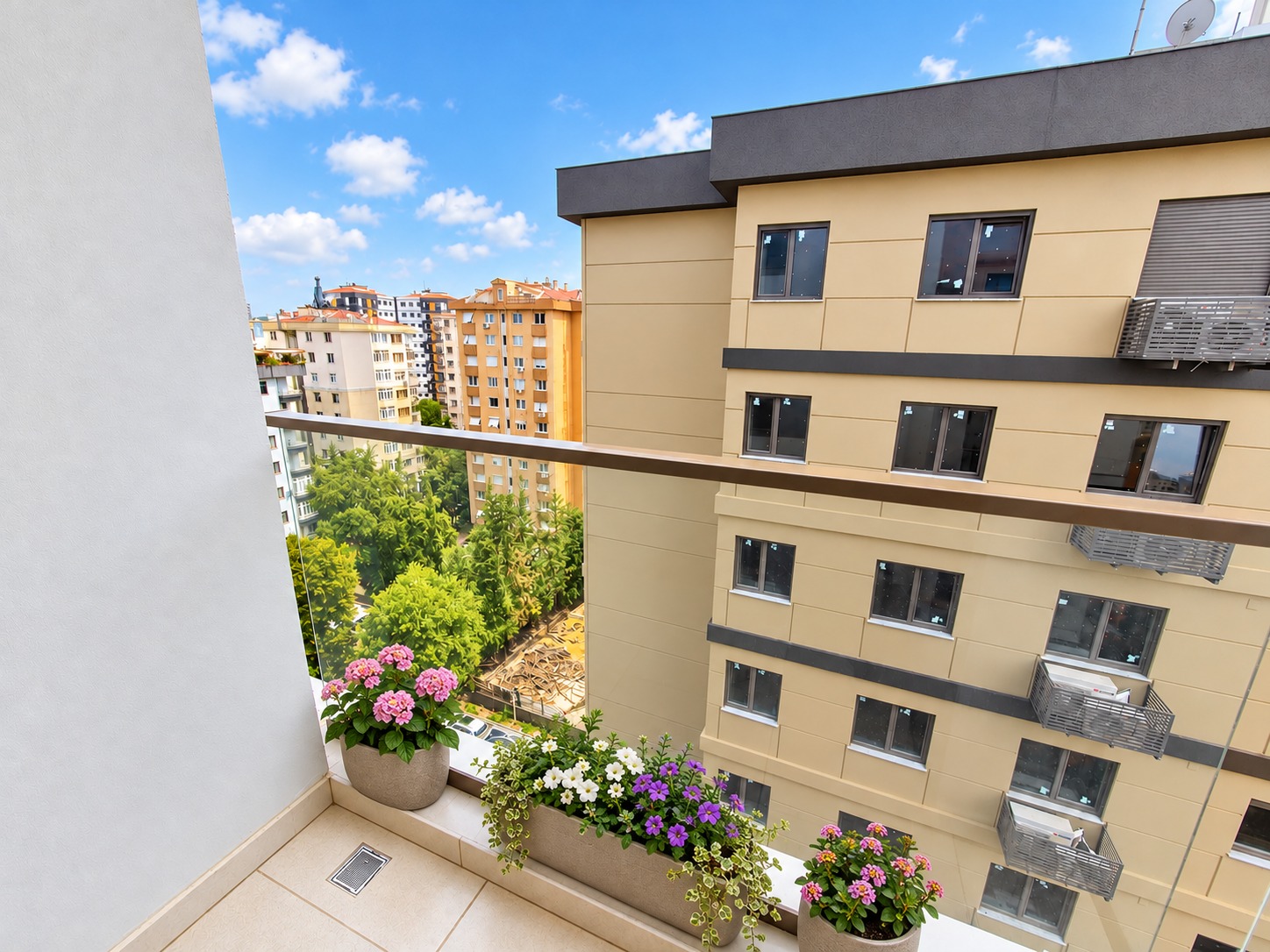 FENERYOLU ÖZGÜRLÜK PARKI’NA KOMŞU SIFIR 145 M² 3+1 ÇİFT BALKONLU SATILIK