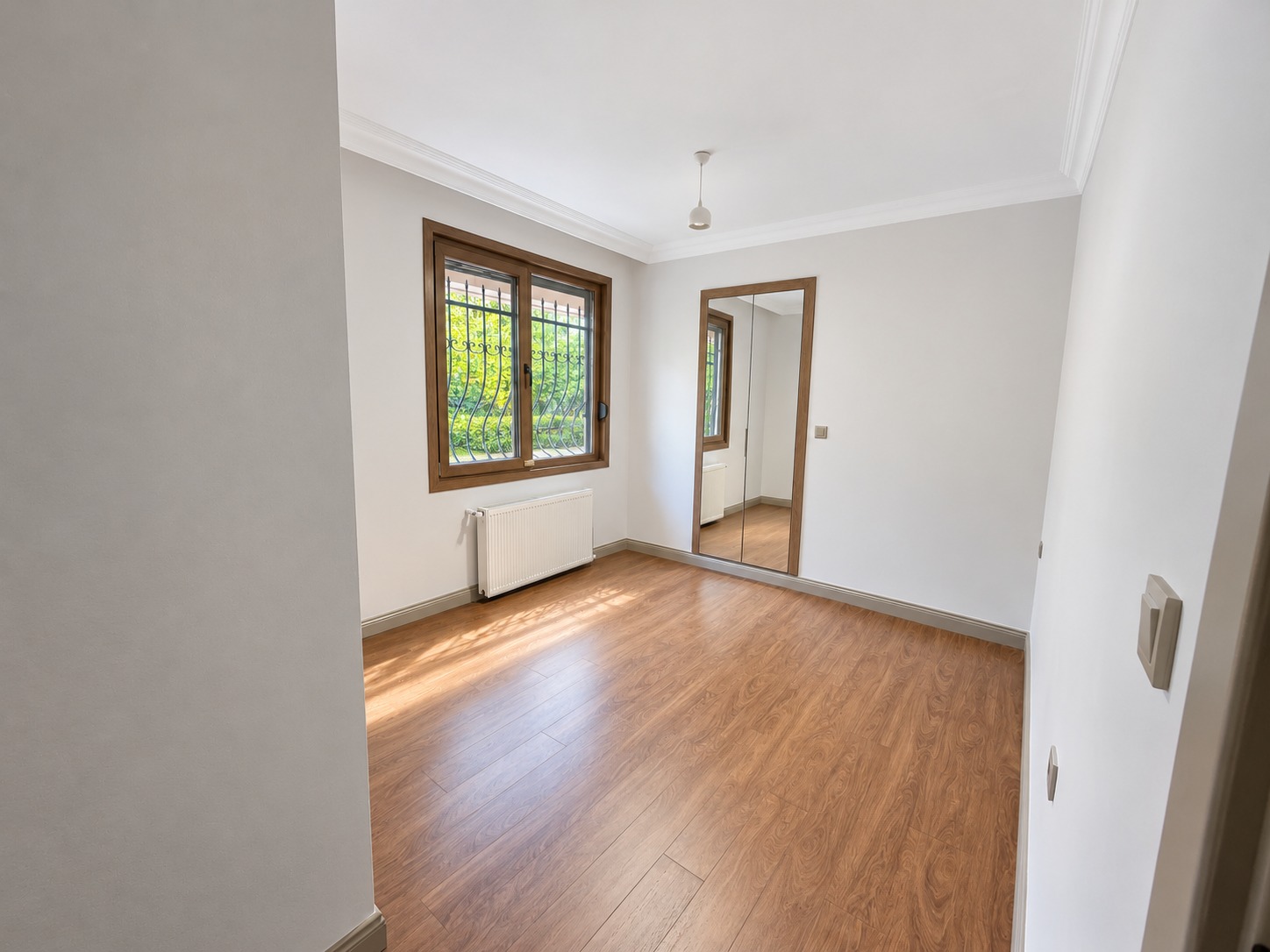 Caddebostanda Bağdat Caddesine Yakın 3+1 Satılık daire